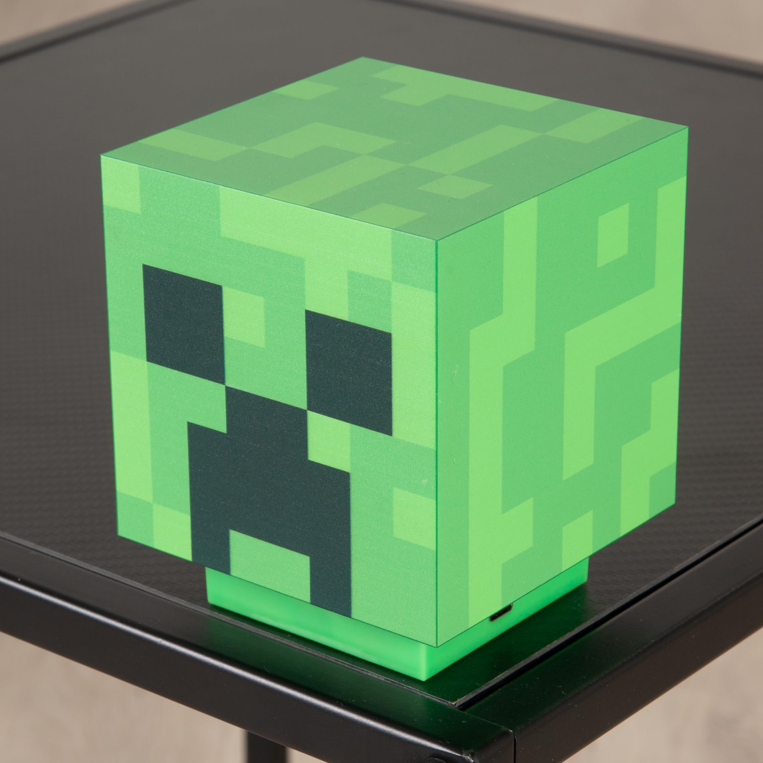 Amazon.com: Minecraft: LED Night Lamp - Creeper - 4